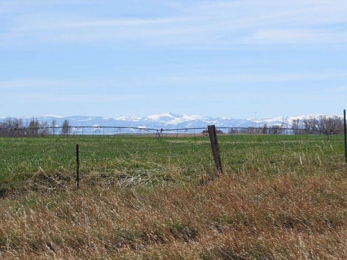 A view of the Owl Creek Mountains.